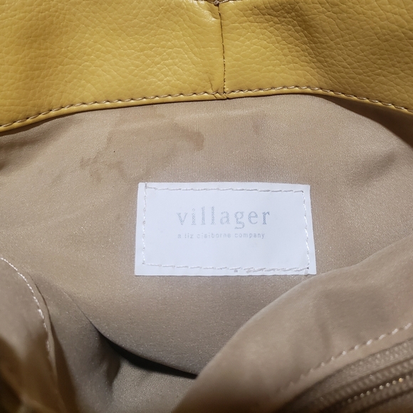 Villager Yellow Shoulder Bag - Picture 4 of 8